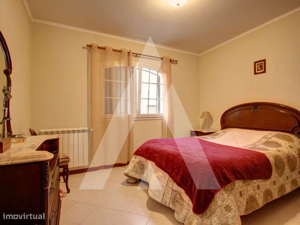 Moradia isolada em Oiã-23