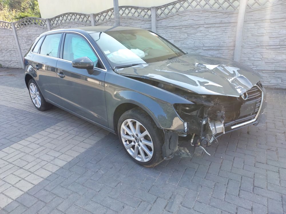 Audi A3 8V (2012-) 1.5 TFSI Sport S tronic 2017