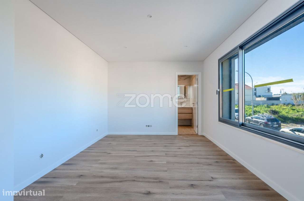 Moradia T3 c/garagem e piscina aquecida, a 15 mins de Lisboa / Cascais-11