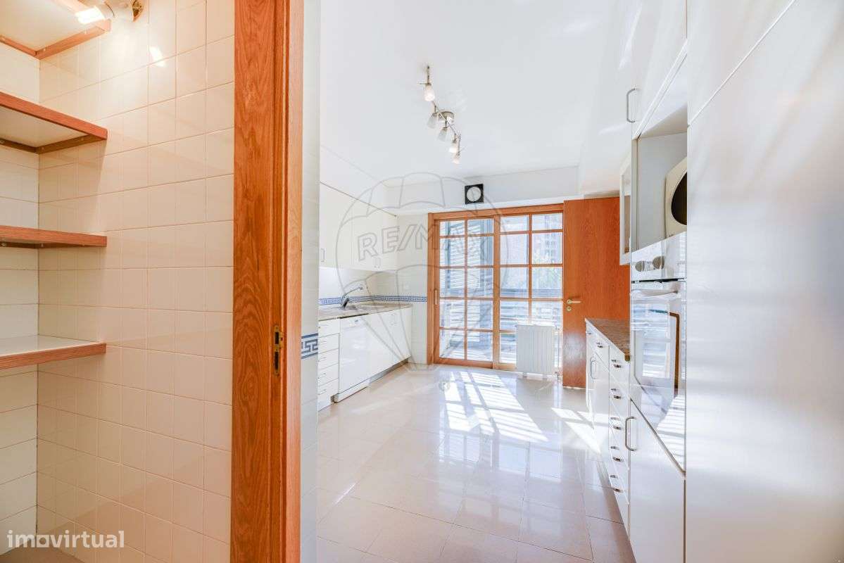 Apartamento T4 para arrendamento - Grande imagem: 5/50