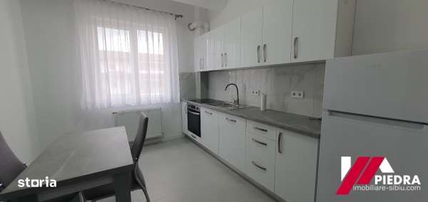 Inchiriez garsoniera decomandata , bloc nou , zona Hipodrom 3 , etaj 3 - Imagine principală: 4/20