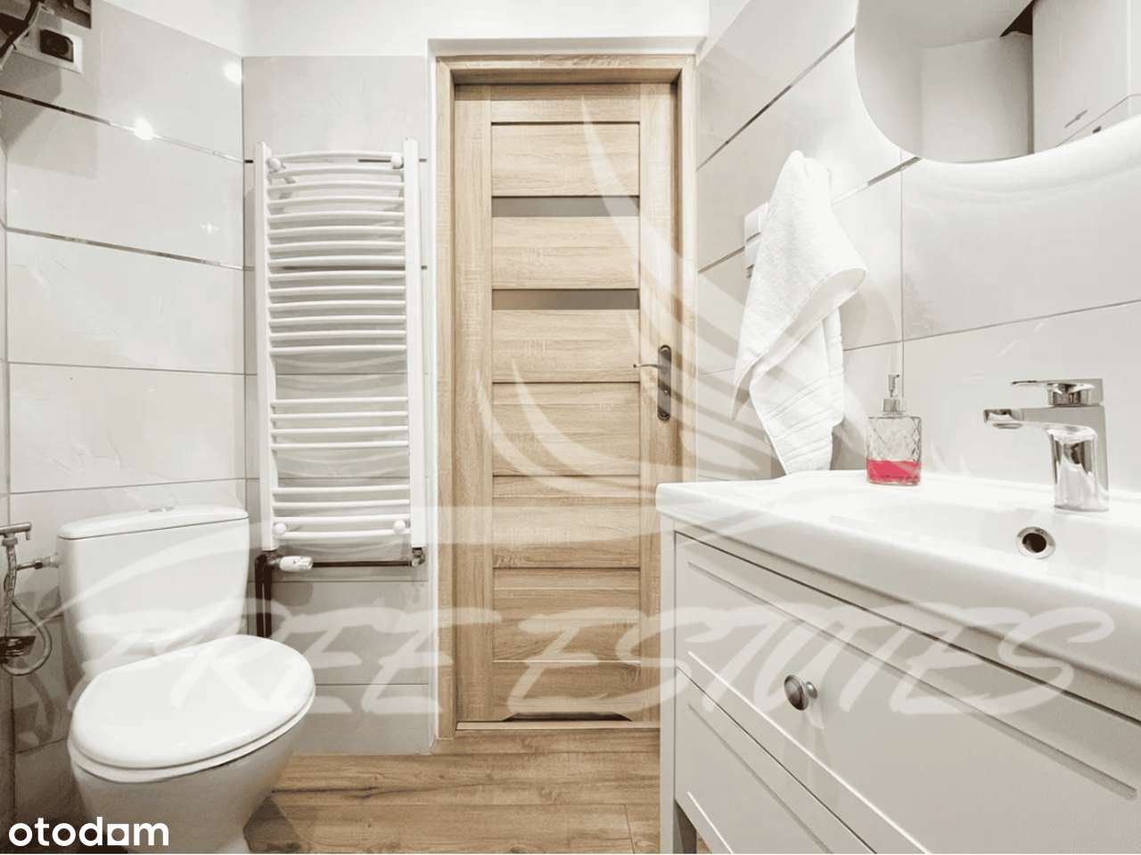 MIESZKANIE Z WIDOKIEM NA ODRĘ! - OKAZJA! - WROCŁAW!-11