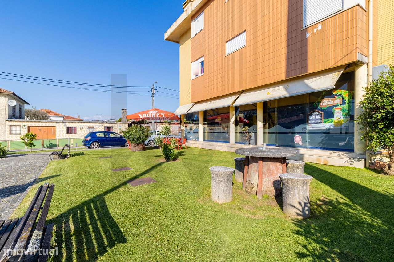 Café / Snack Bar Totalmente Equipado - Perto do LUSOPARK - Grande imagem: 4/12