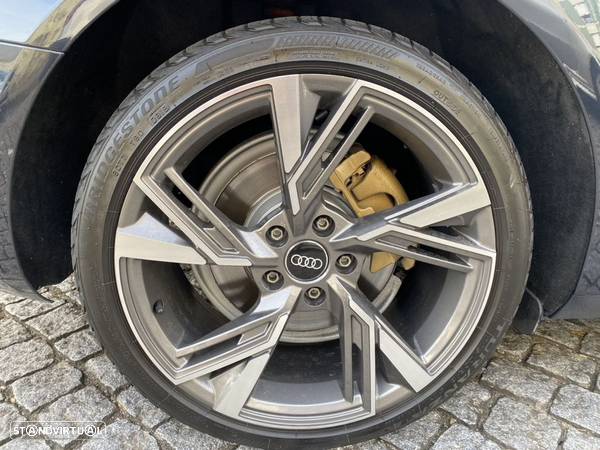 Audi A4 Avant 2.0 TDI Sport - 34