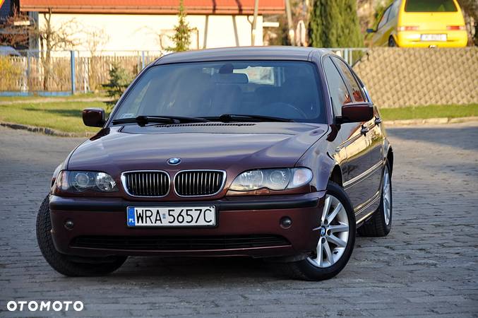 BMW Seria 3 325i - 14