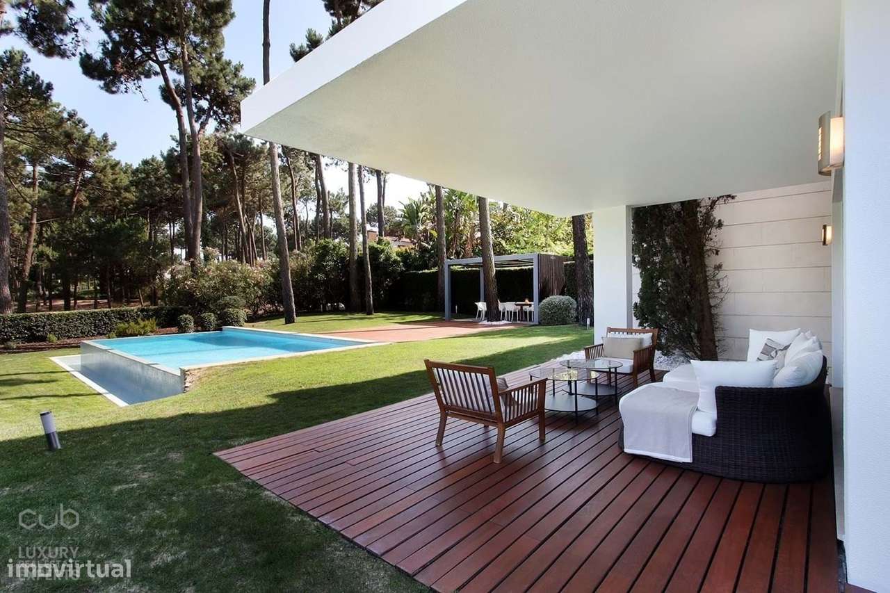 Moradia, 391 m², Charneca de Caparica e Sobreda-27