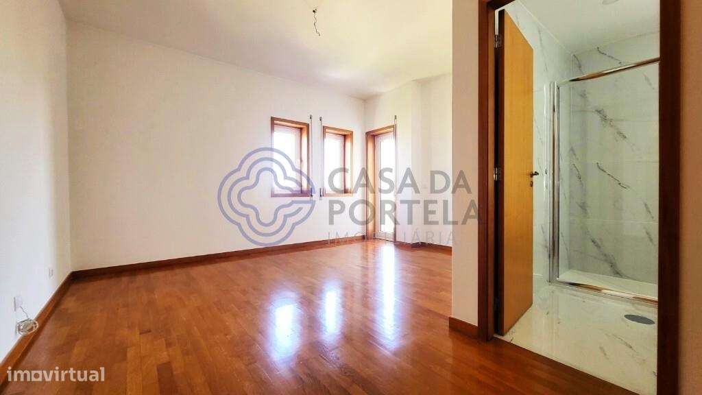 Apartamento T3 junto à praia, em Póvoa de Varzim, para venda.-7