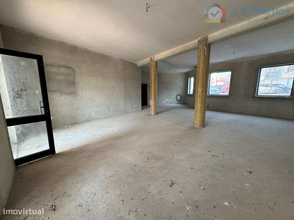 Loja para comércio e serviços - Urbanização Vila Rosa, Alhos Vedros - Grande imagem: 2/11