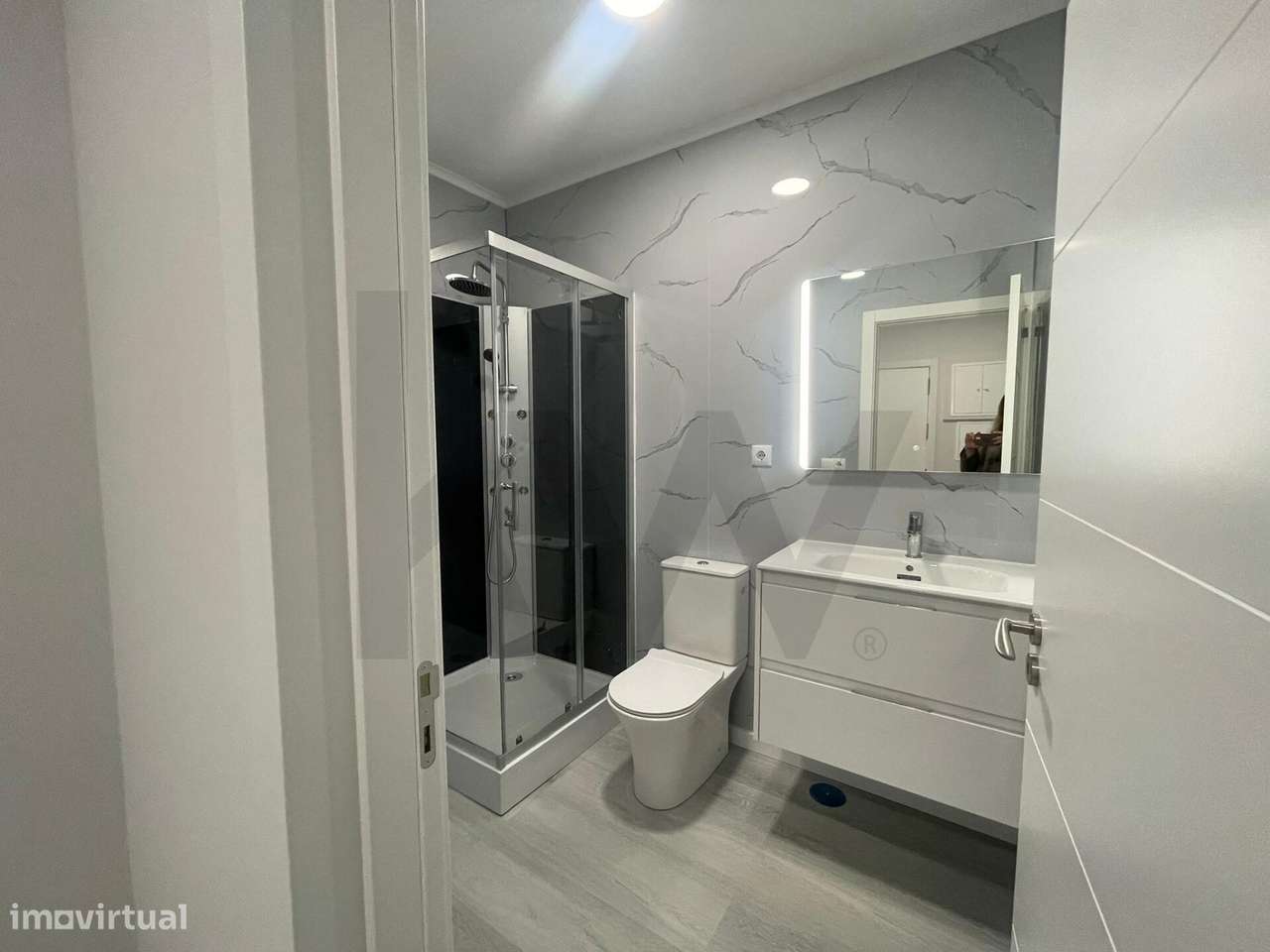 Apartamento T2 Venda - Totalmente Remodelado-10