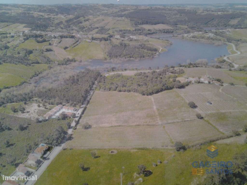 Excelente moradia T3, com Piscina, em Obidos-8