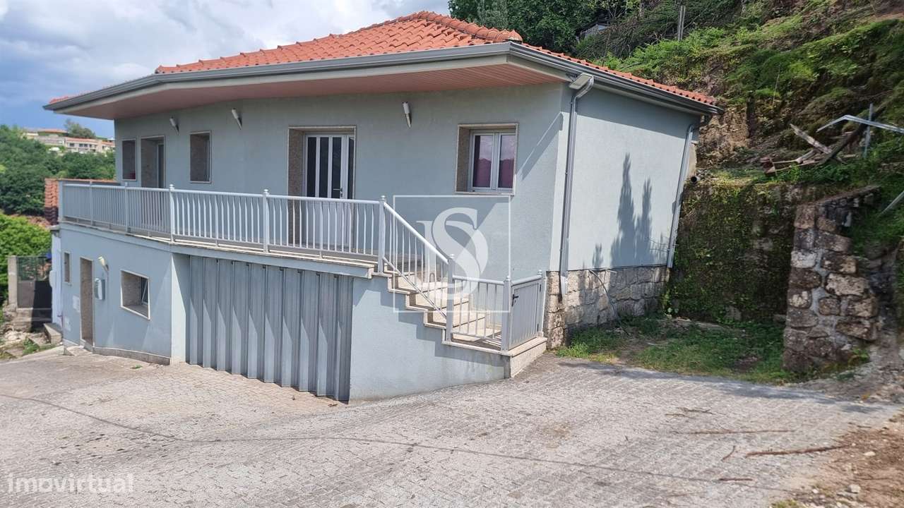 Moradia T2+1 Venda em Louredo,Vieira do Minho-34
