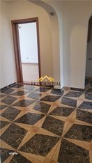 APARTAMENT 4 CAMERE - CAPAT 1