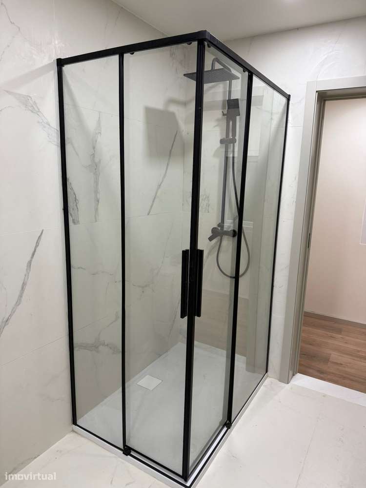 Apartameto t3 novo e moderno a 100 mts da praia-5