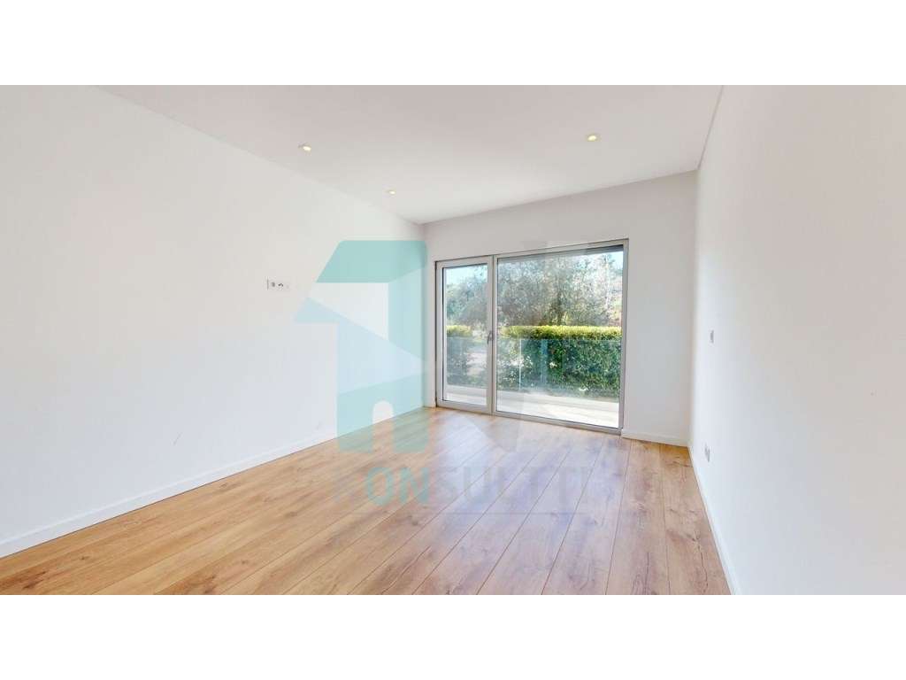 Moradia T6 elegante e sofisticada na Herdade da Aroeira-27