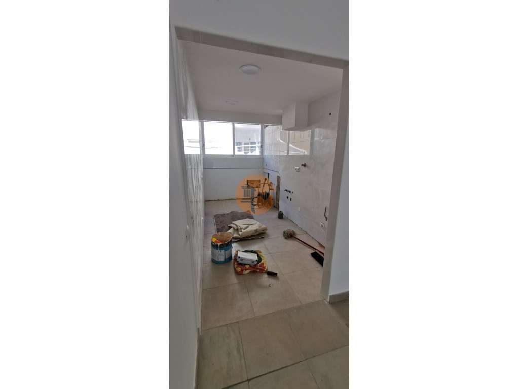 Moradia totalmente renovada numa zona calma onde predomina a habita...-37