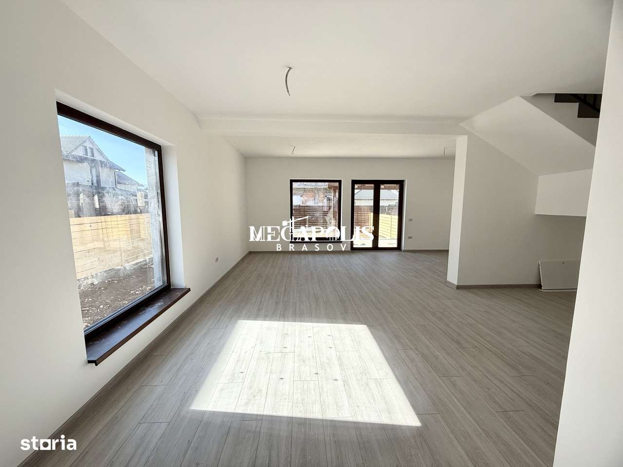 Vanzare Casa  individuala 4 Camere   Brașov în Cartierul izvor - Imagine principală: 3/13