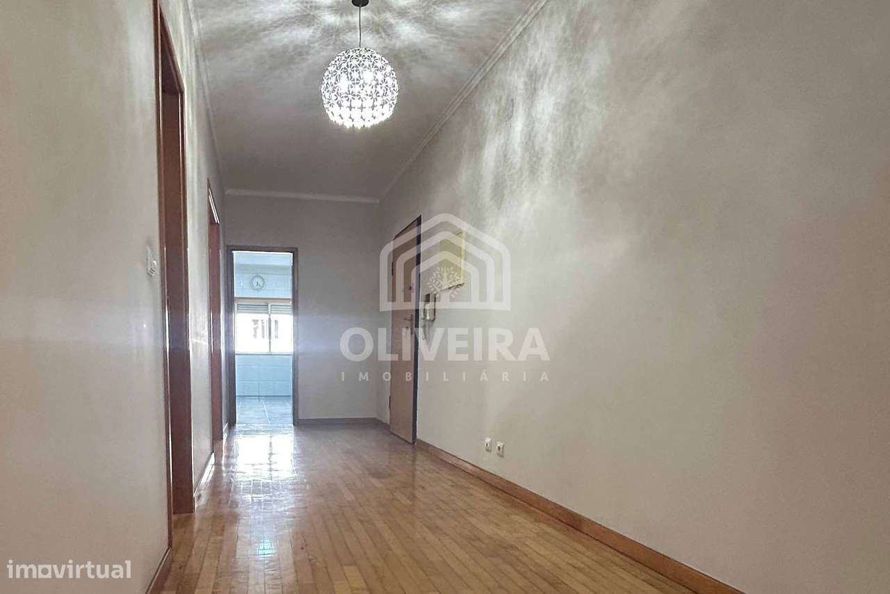 Apartamento T3 em Real, Braga-16