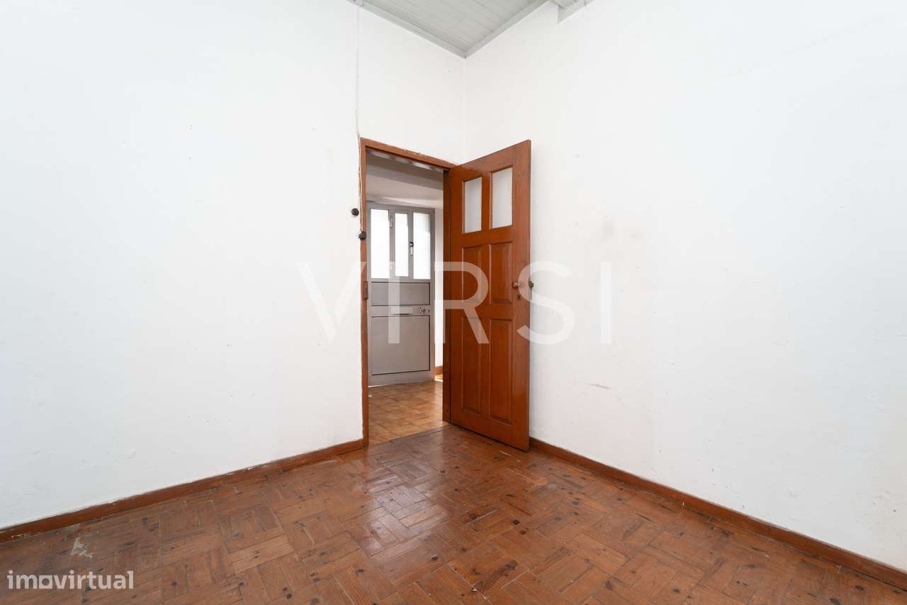 Moradia para remodelar a 3 min do ISCAC-29