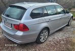 BMW Seria 3 330d xDrive DPF Touring - 7