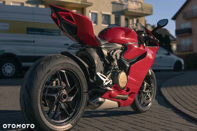 Ducati 1199 Panigale - 5