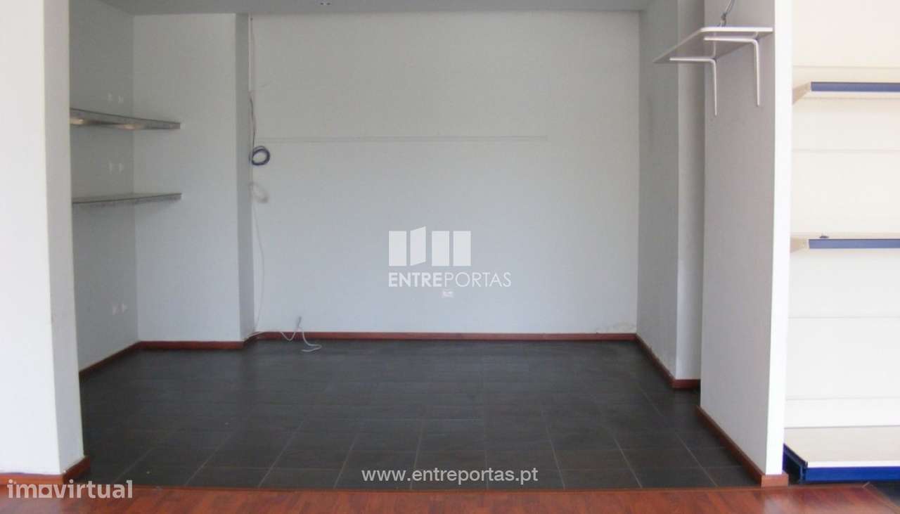 Venda de loja com montra, Amorosa, Viana do Castelo - Grande imagem: 2/3