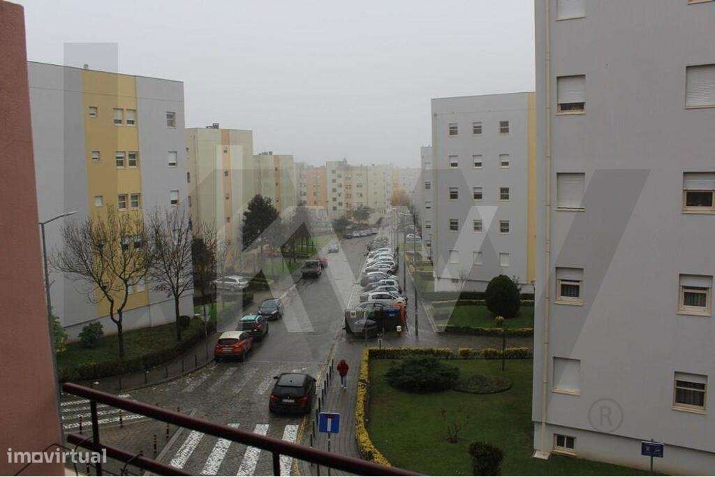 T1 Mobilidado e equipado no Campo Alegre, Lordelo do Ouro - Grande imagem: 4/25