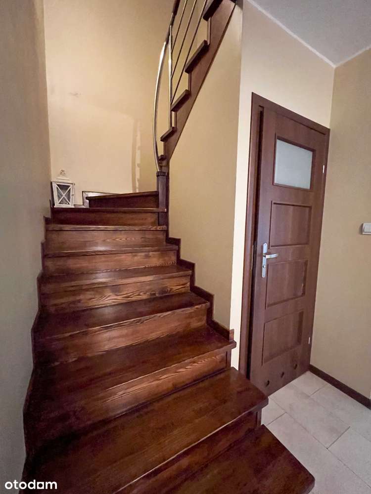 Dwupoziomowe mieszkanie w atrakcyjnej lokalizacji – Nowy Świat-Siedlce-10