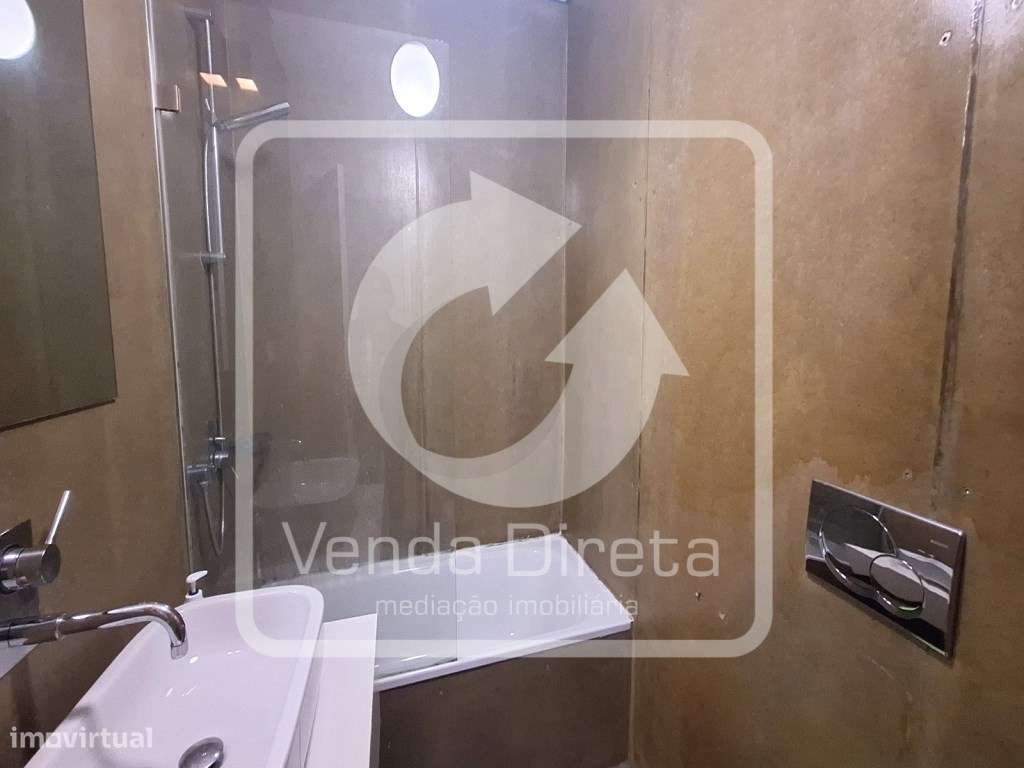 Apartamento T0, em pleno centro histórico e turístico de Lisboa.-9