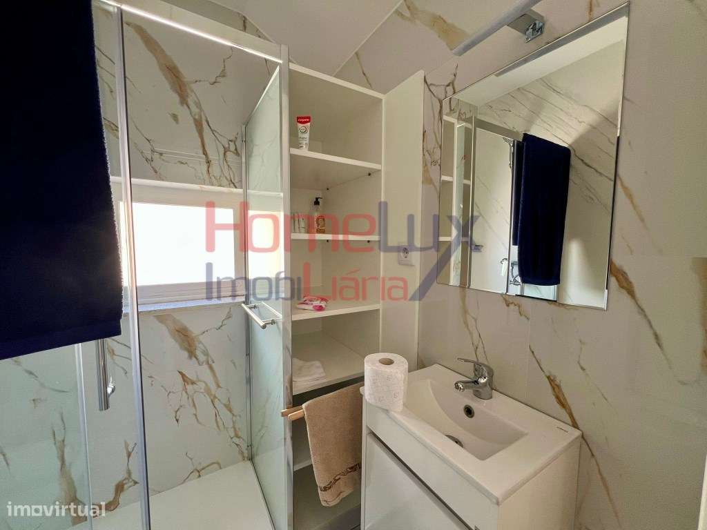 Andar moradia de Charme T2 junto ao Parque Oriental-11