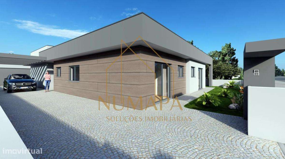 Moradia Térrea T5 Isolada com Piscina e Garagem Azeitão-21