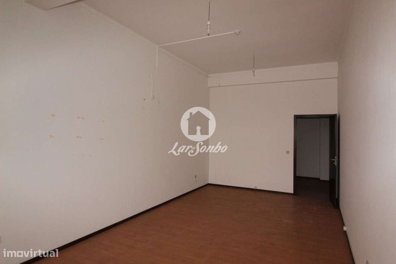 Andar no coração da cidade de Fafe - Grande imagem: 4/13