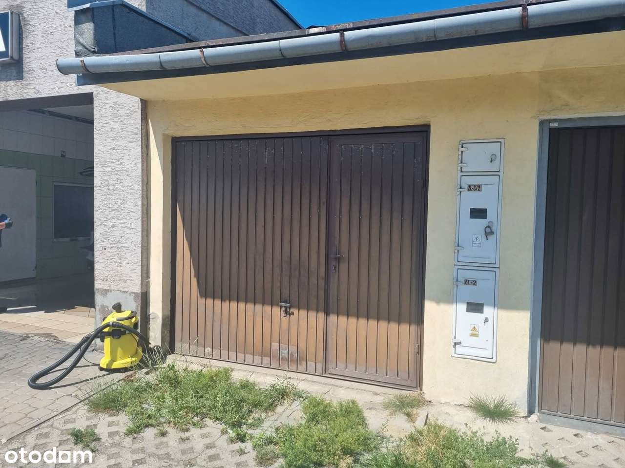 Garaż murowany w Baranówce z oświetleniem