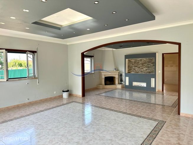 Moradia T4 - Zona Bajouca-8