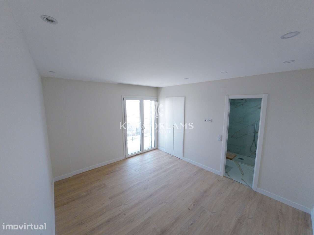 Moradia Nova T5 no Bairro do  Trigache em Famões, Odivelas-24
