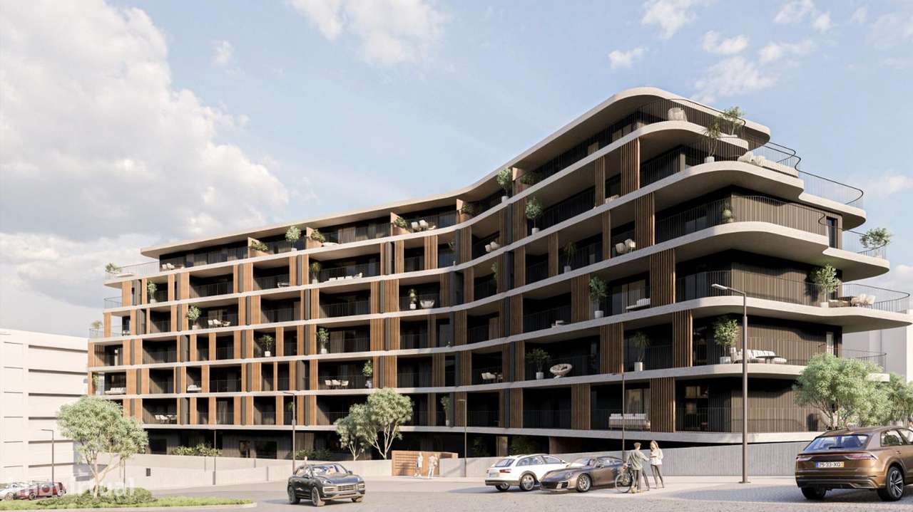 Apartamento T1 moderno com ampla varanda e lugar de garagem-11