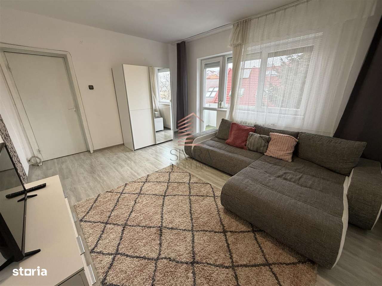 Apartament zona Centrala de inchiriat - Imagine principală: 4/8