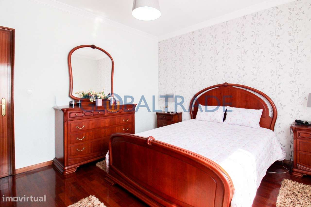 Apartamento T2+1 ao centro de Gondomar-35
