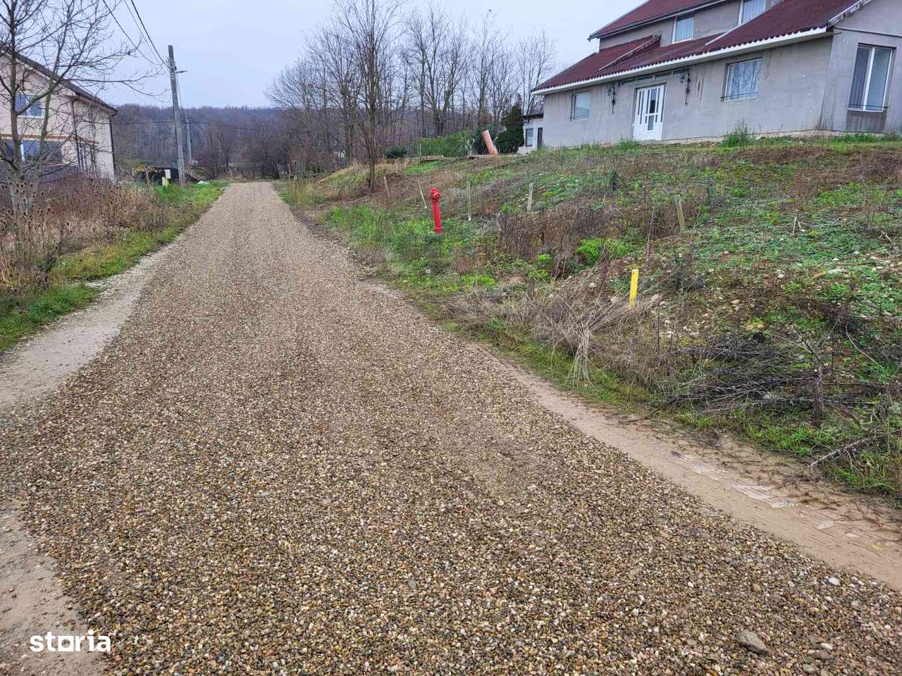 Teren intravilan 647 mp, cu utilități- Paleu-0