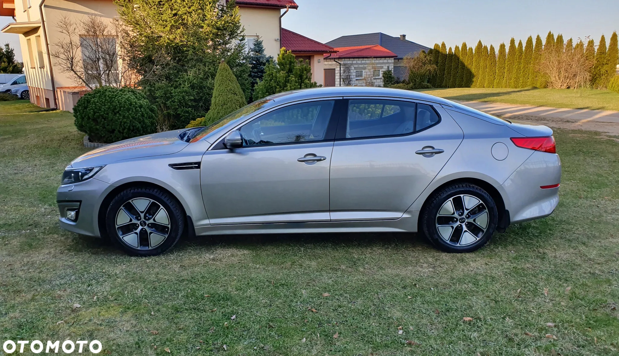 Kia Optima 2.0 L - 7