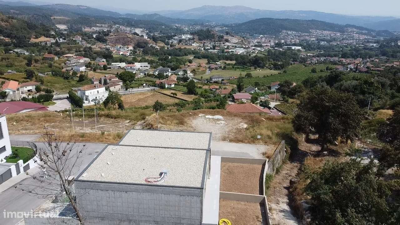 Moradia em Banda T3 Venda em Lanhoso,Póvoa de Lanhoso-29
