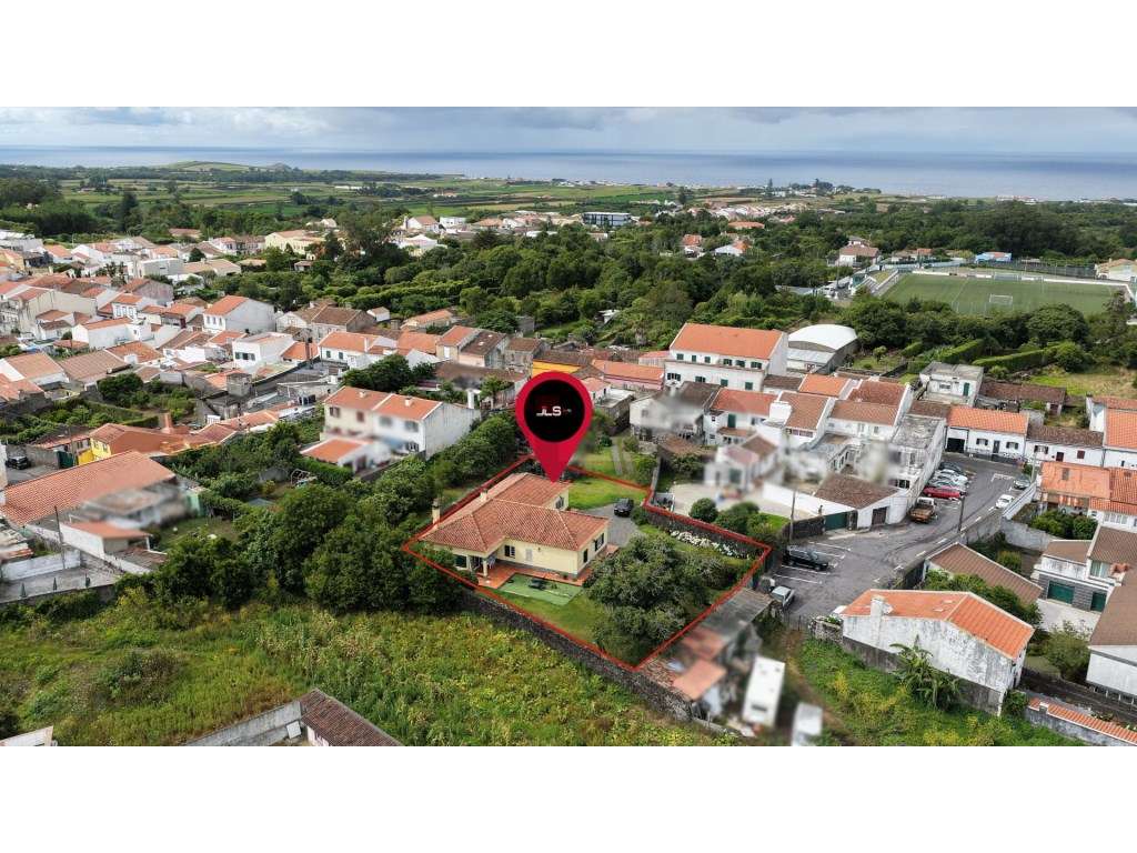 Moradia Térrea Isolada - Pico da Pedra-30