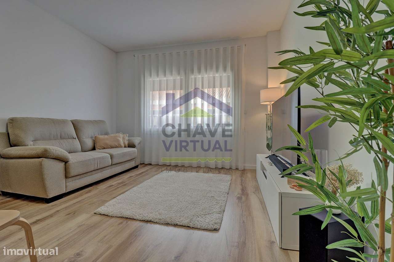 Excelente Apartamento T3 com Garagem - Centro Bombarral-6