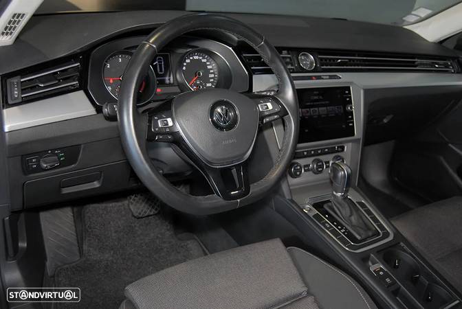 VW Passat Variant 2.0 TDi Business Package DSG - 13