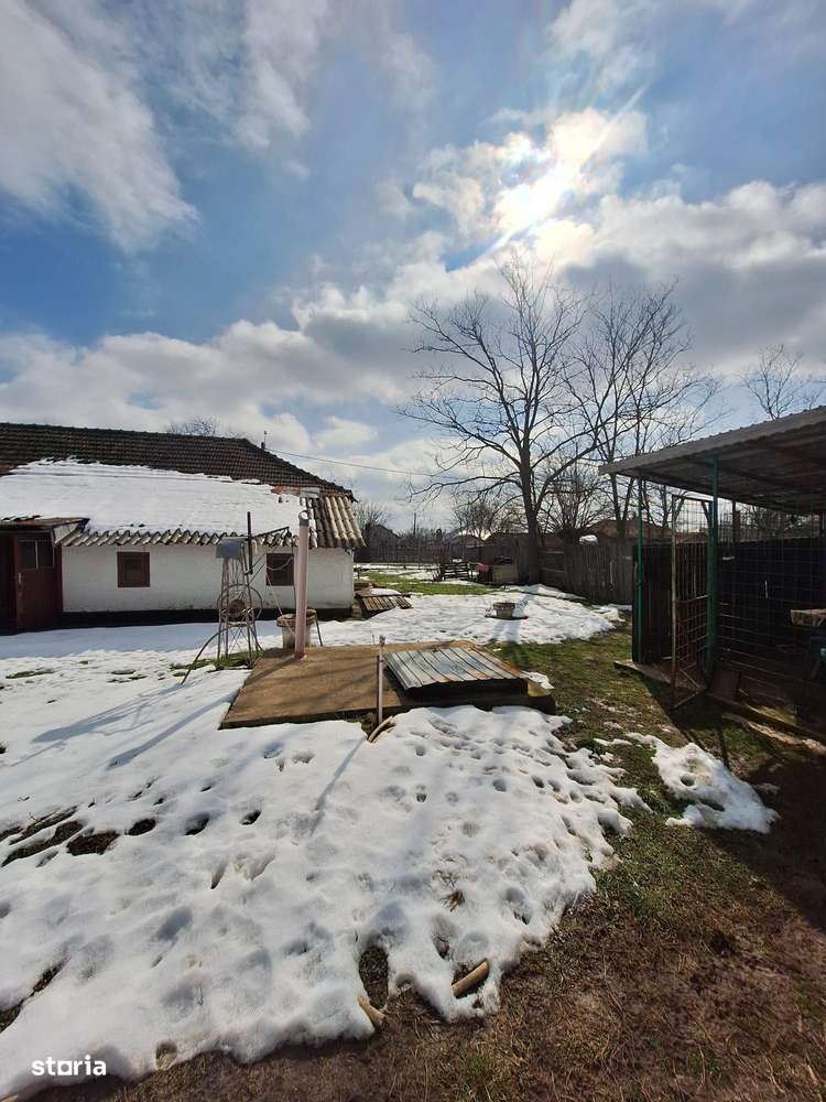 Casă 3 Camere Aprozi, 2420 mp Teren, Grădină Eco, Solar, Anexe-8