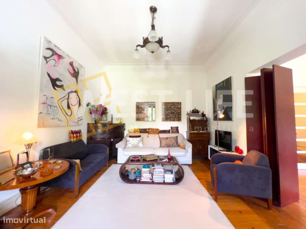 Apartamento T5 em zona nobre com ESPAÇOS VERDES - Arquitetura histó... - Grande imagem: 2/30