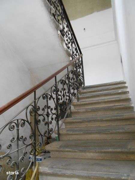 0 %comision Apartament cochet, etajul 1, sud, cladire istorica Central-18