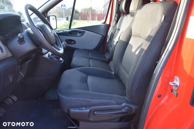 Renault TRAFIC - 22