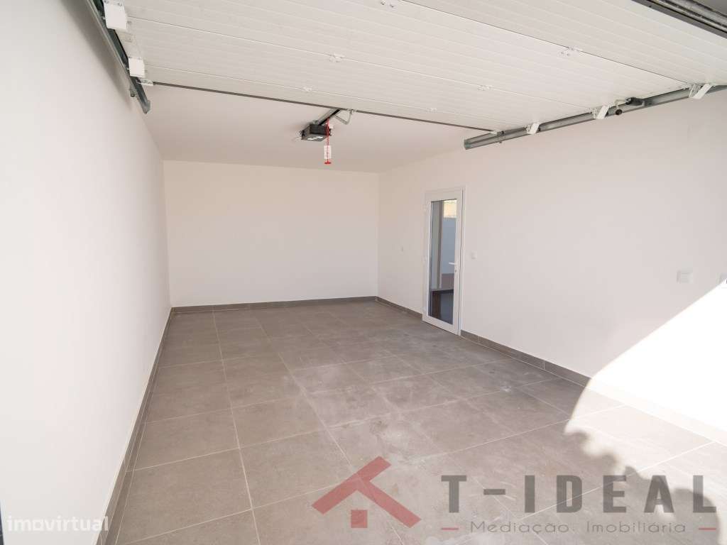 Moradia T4 nova próxima da Lourinhã e das praias-55