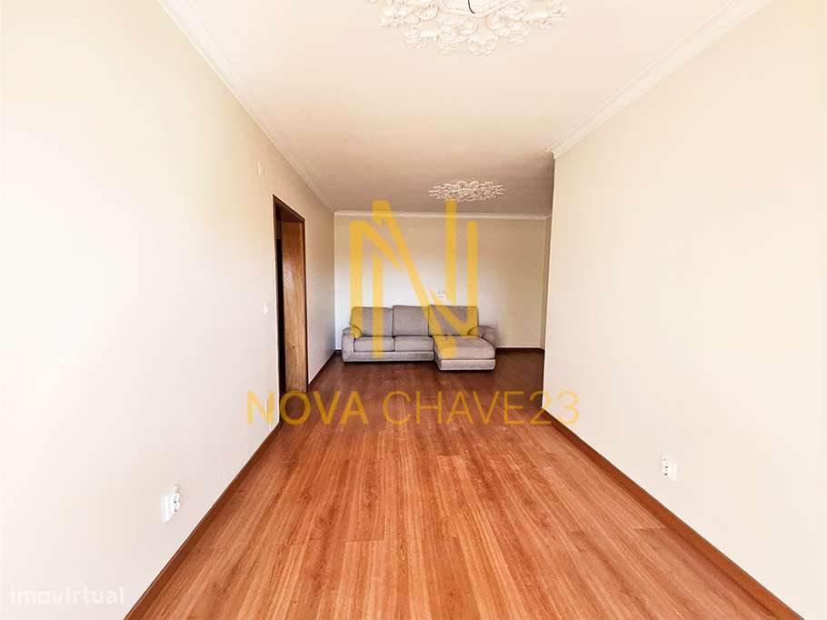 Apartamento T2 no Pendão-6