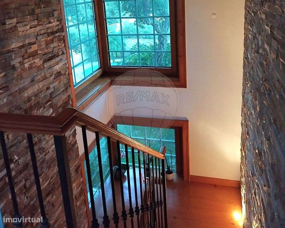 Moradia T4 para venda-24